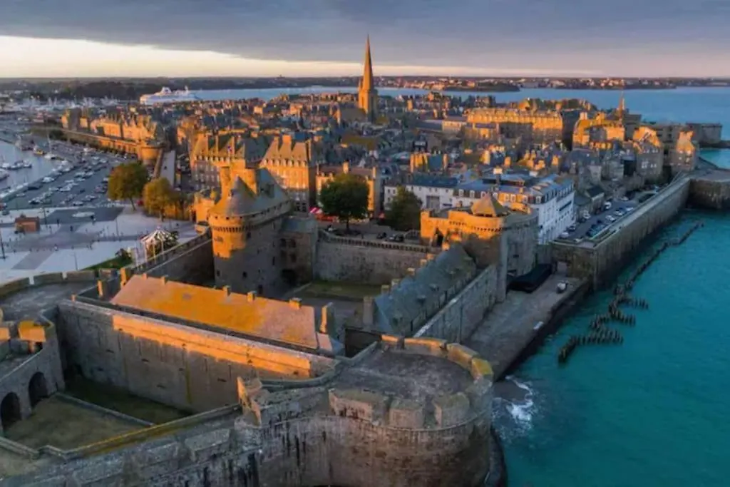 Little Bahia Apartment Saint-Malo France